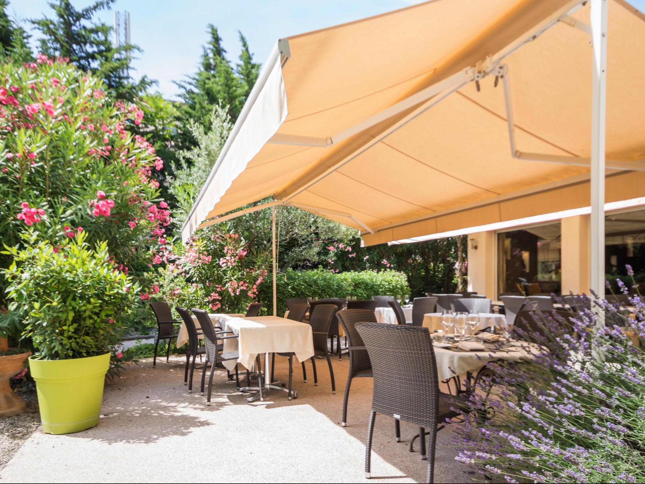 Logis Le Printemps Hotel Restaurant - Montélimar מראה חיצוני תמונה